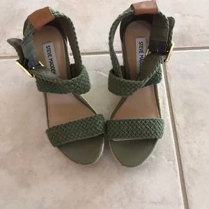 Steve Madden green wedges size 6.5 never worn